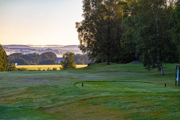 18-hålsbanan stängs
